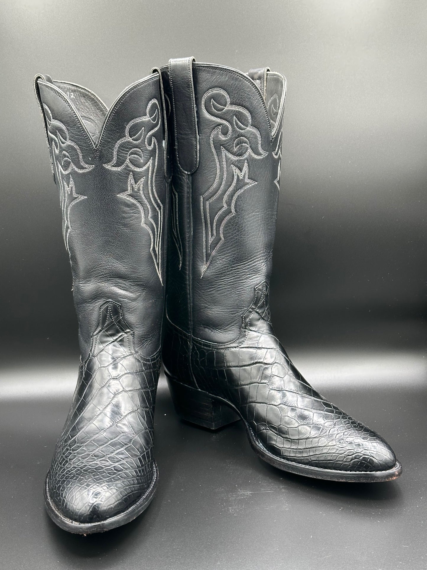 Falconhead - Tres Outlaws Bias Cut American Alligator in size 11.5 D