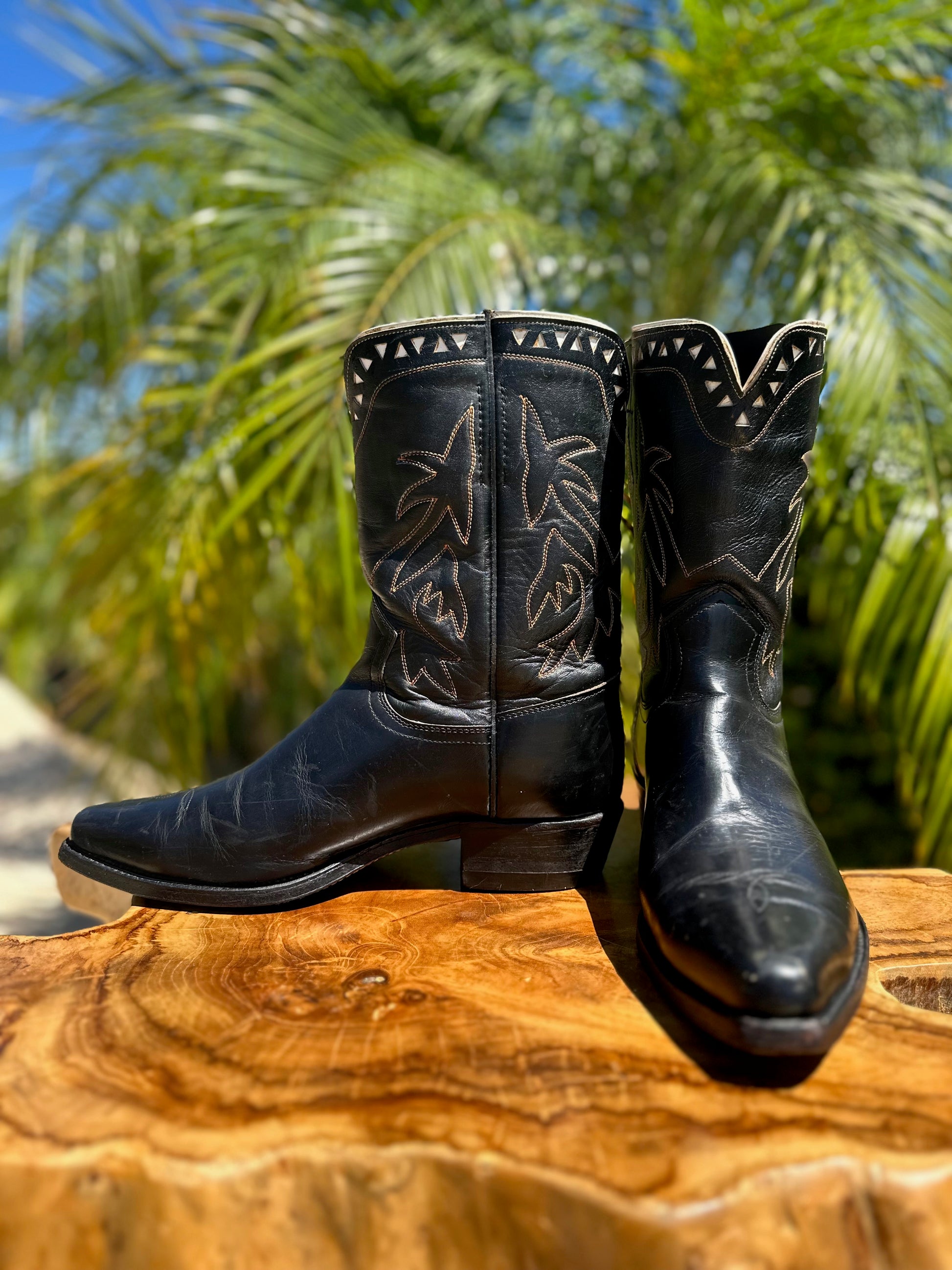 frye boots size 11 womens
