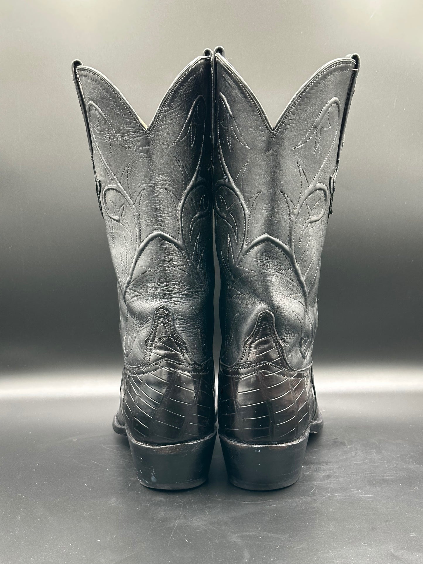 Lucchese Bias Cut American Alligator size 8 E